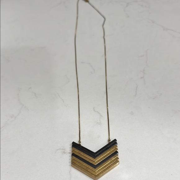 Madewell Black and Gold Chevron Necklace - Picture 1 of 2